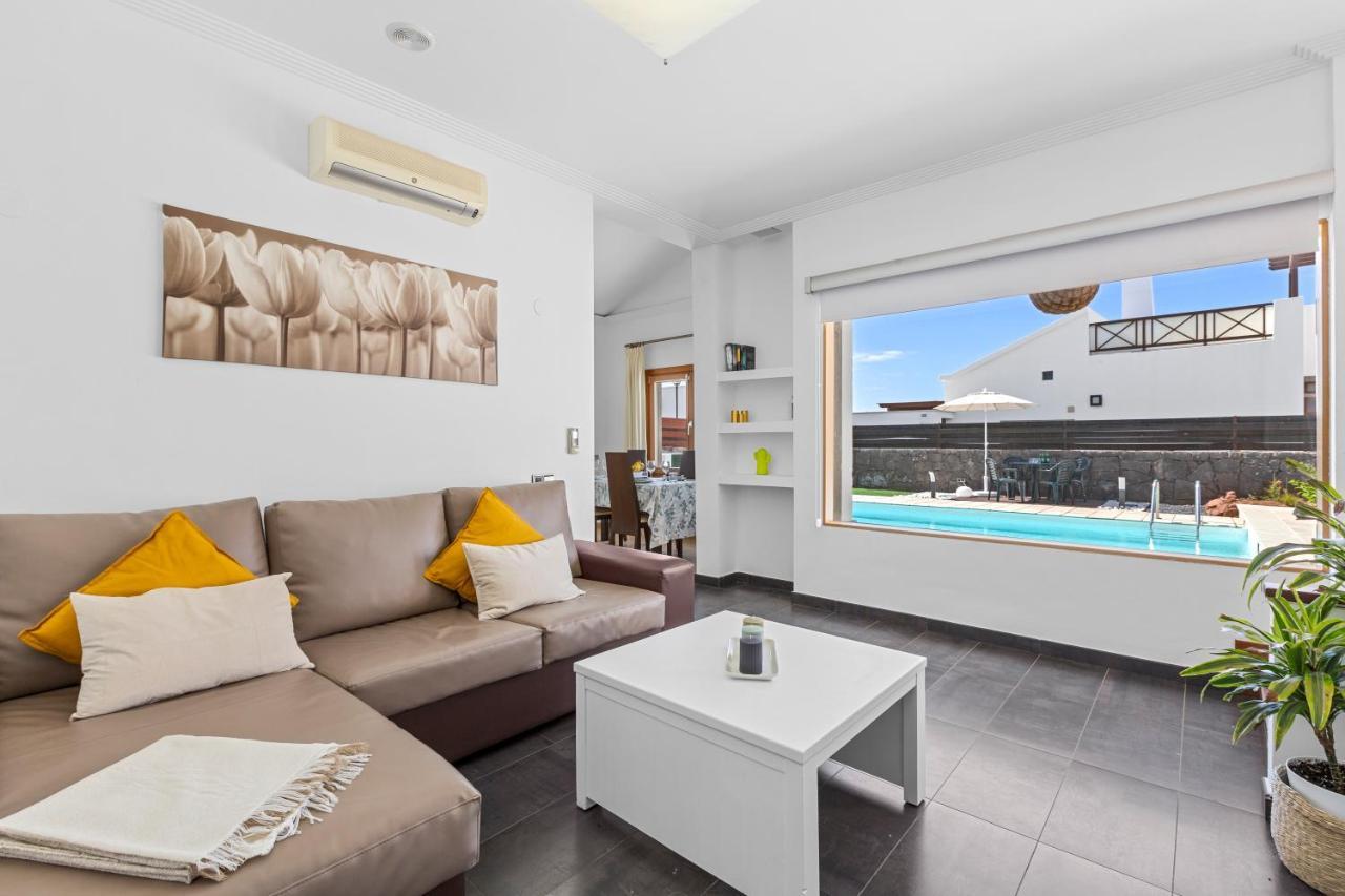 Siesta Suites Lanzarote Yaiza  Exteriör bild