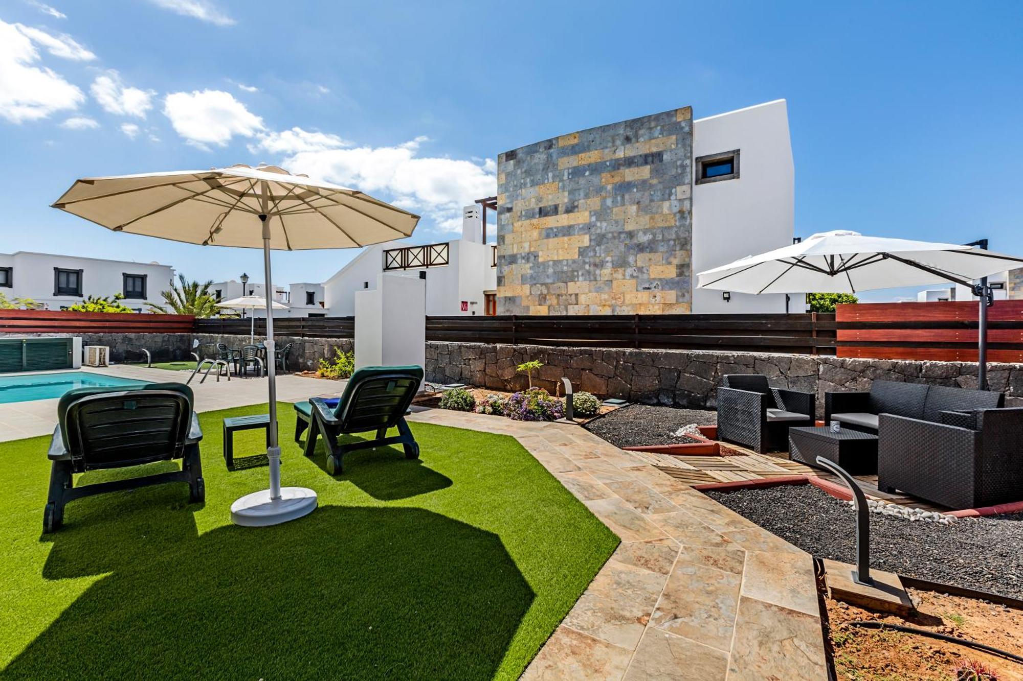 Siesta Suites Lanzarote Yaiza  Exteriör bild