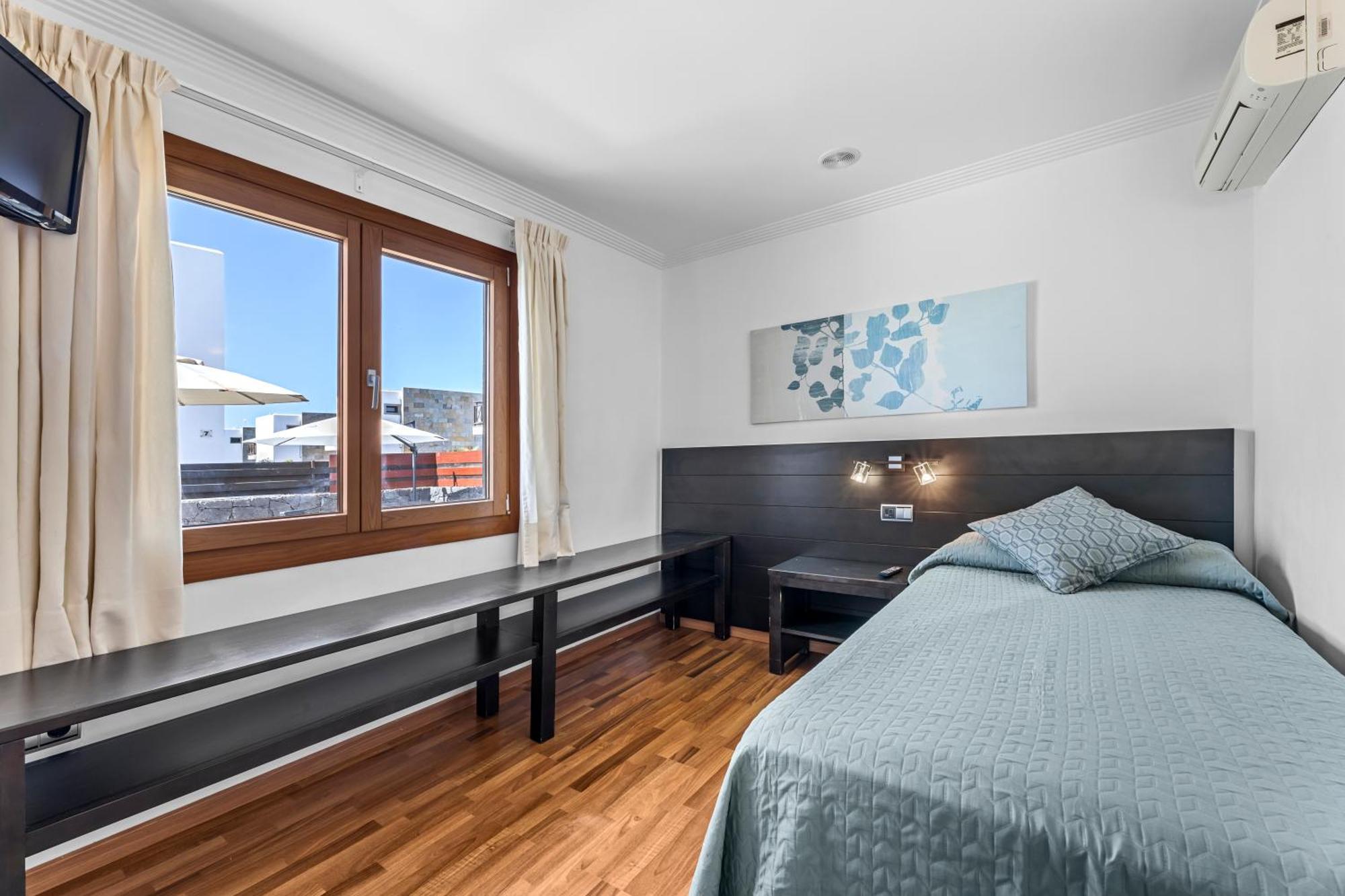 Siesta Suites Lanzarote Yaiza  Exteriör bild